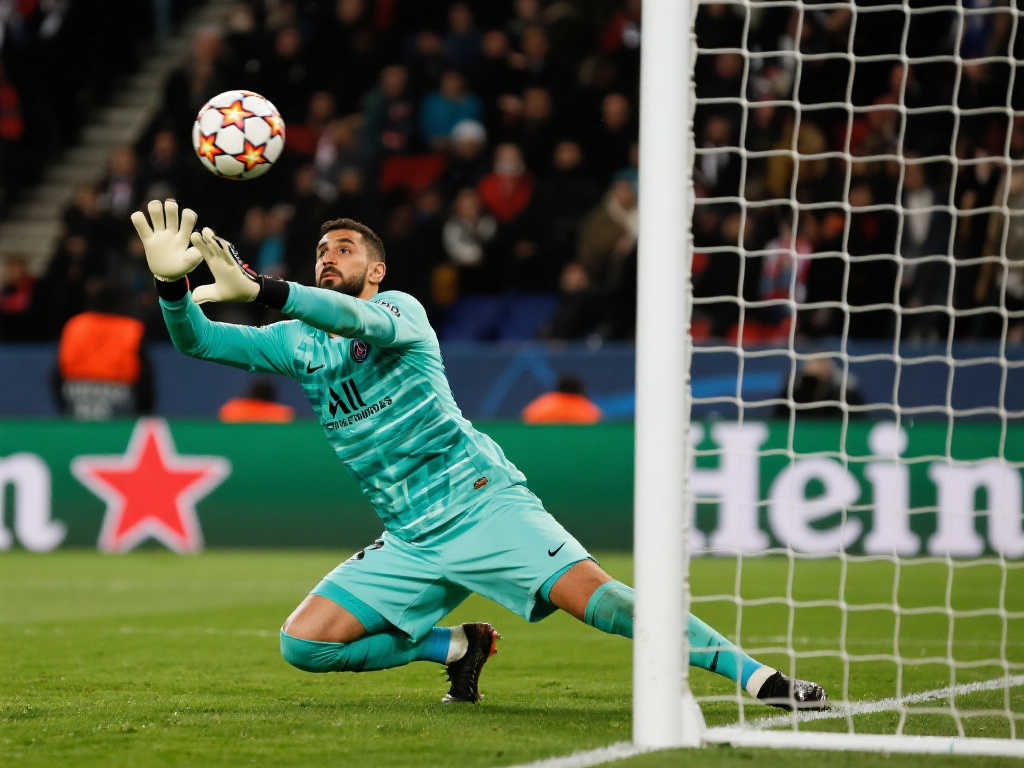 欧冠决赛在望!多纳鲁马神勇扑救助巴黎2比1晋级 欧冠决赛在望!多纳鲁马神勇扑救助巴黎2比1晋级